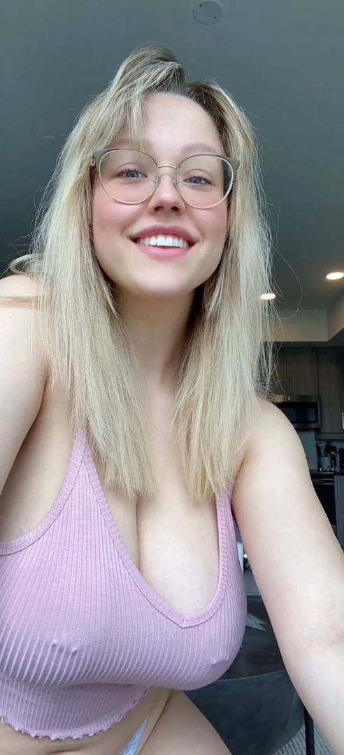 Sweet clean & I squirt a lot sweetie. Text me 4 cheap~rate🍷  +13324651619💓hot sexy girl ready 4 u - Image 2